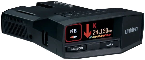 גלאי רדאר UNIDEN R8 PRO iL, מבט מהצד